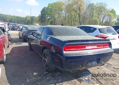 2013 Dodge Challenger Sxt Plus z USA, uszkodzony, nr VIN 2C3CDYAG2DH587643